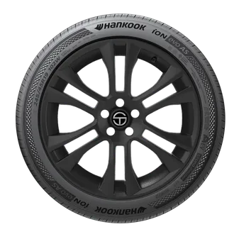 Hankook iON Evo AS IH01 235/40 R19